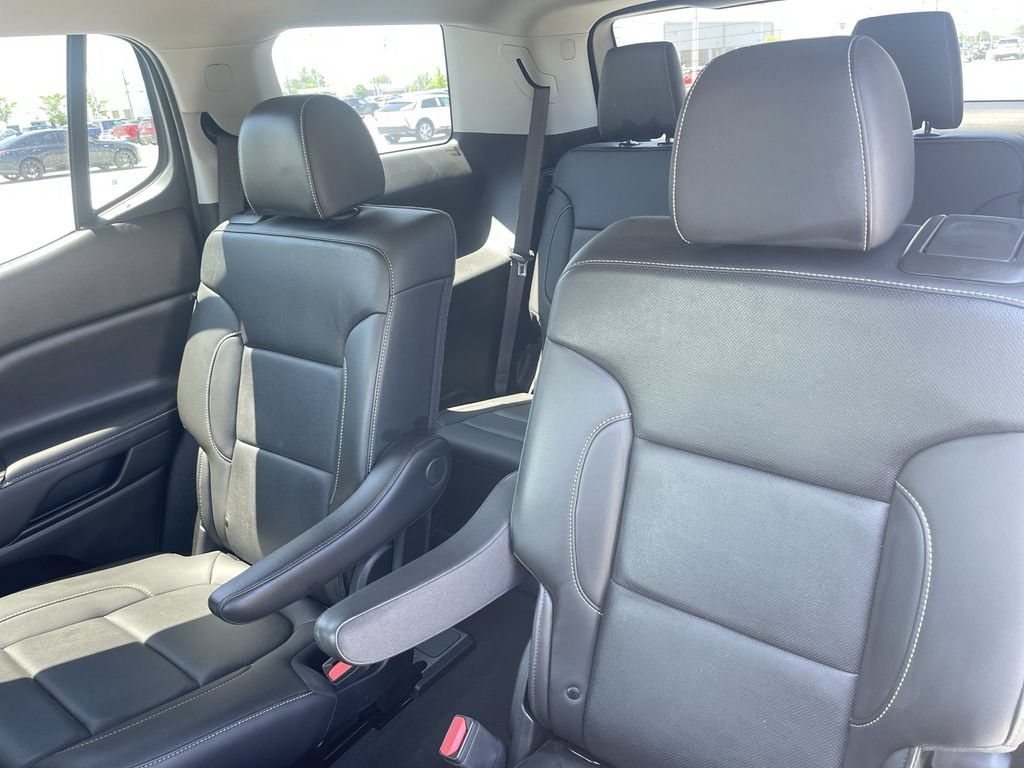 Used 2023 GMC Acadia SLT w/ Preferred Package AWD/4WD image 30