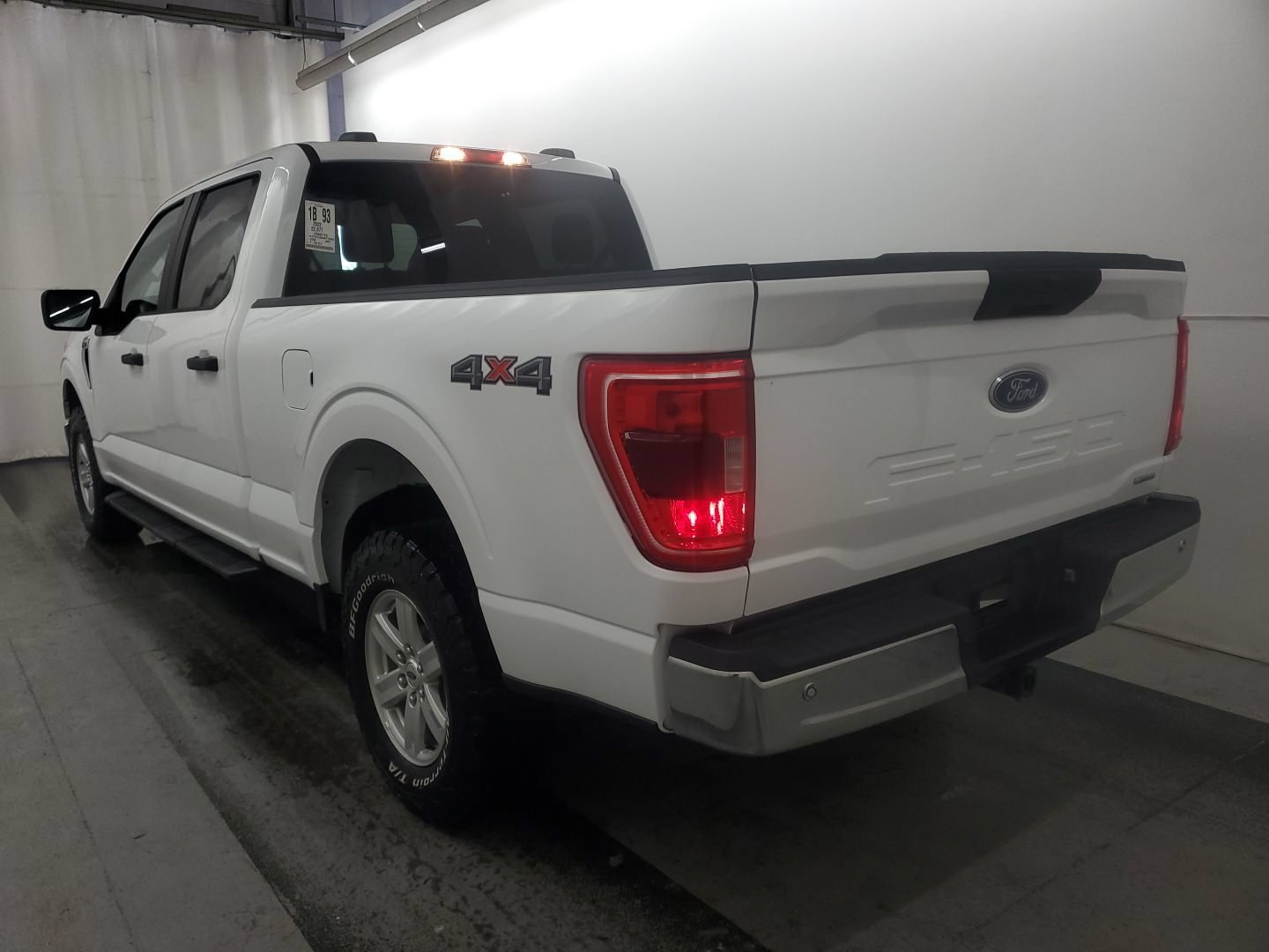 Used 2022 Ford F150 XLT AWD/4WD image 2