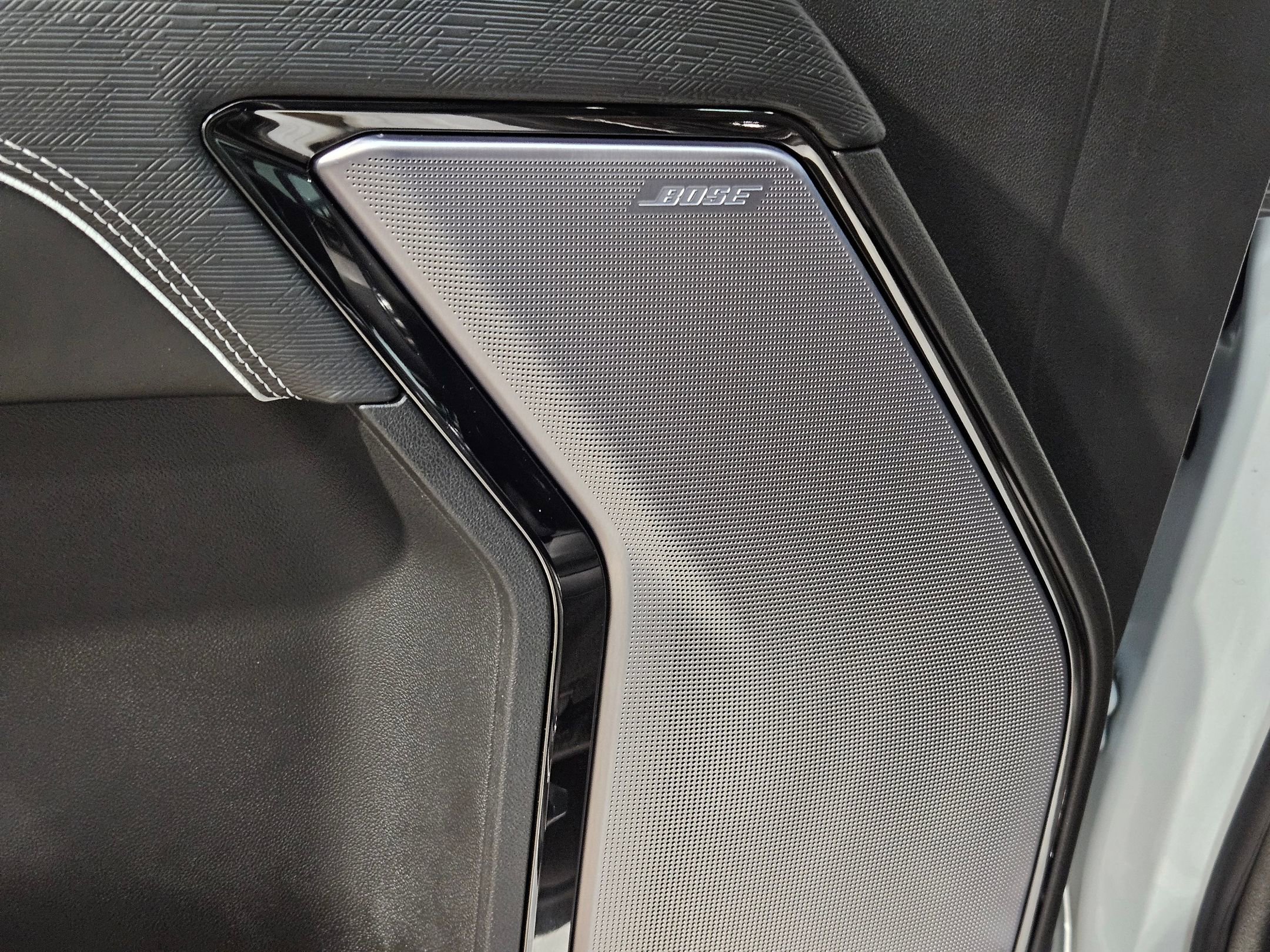 Used 2025 GMC Sierra 2500 AT4X image 22