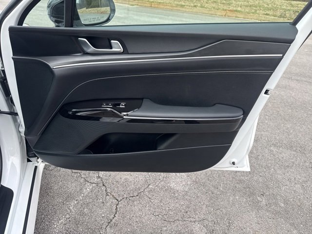 Used 2025 Kia K5 GT-Line image 9