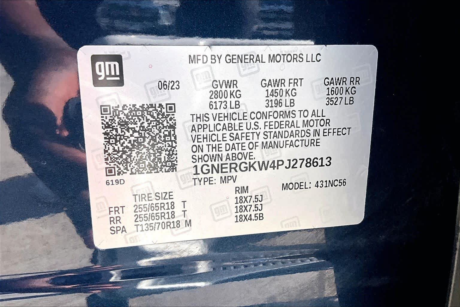 Used 2023 Chevrolet Traverse LT FWD image 37