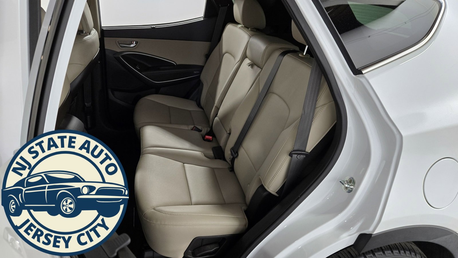 Used 2017 Hyundai Santa Fe Sport 2.0T image 24