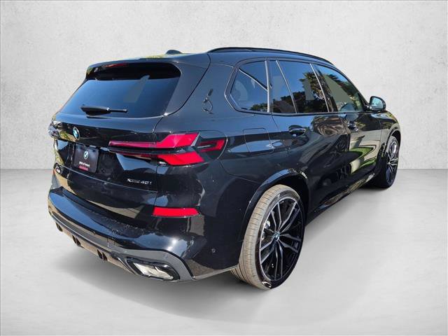 New 2026 BMW X5 xDrive40i w/ M Sport Package AWD/4WD image 2