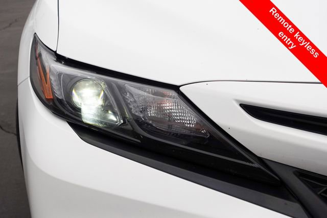 Certified 2023 Toyota Camry SE image 6