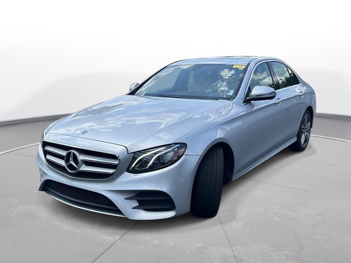 Used 2019 Mercedes-Benz E 300 image 2