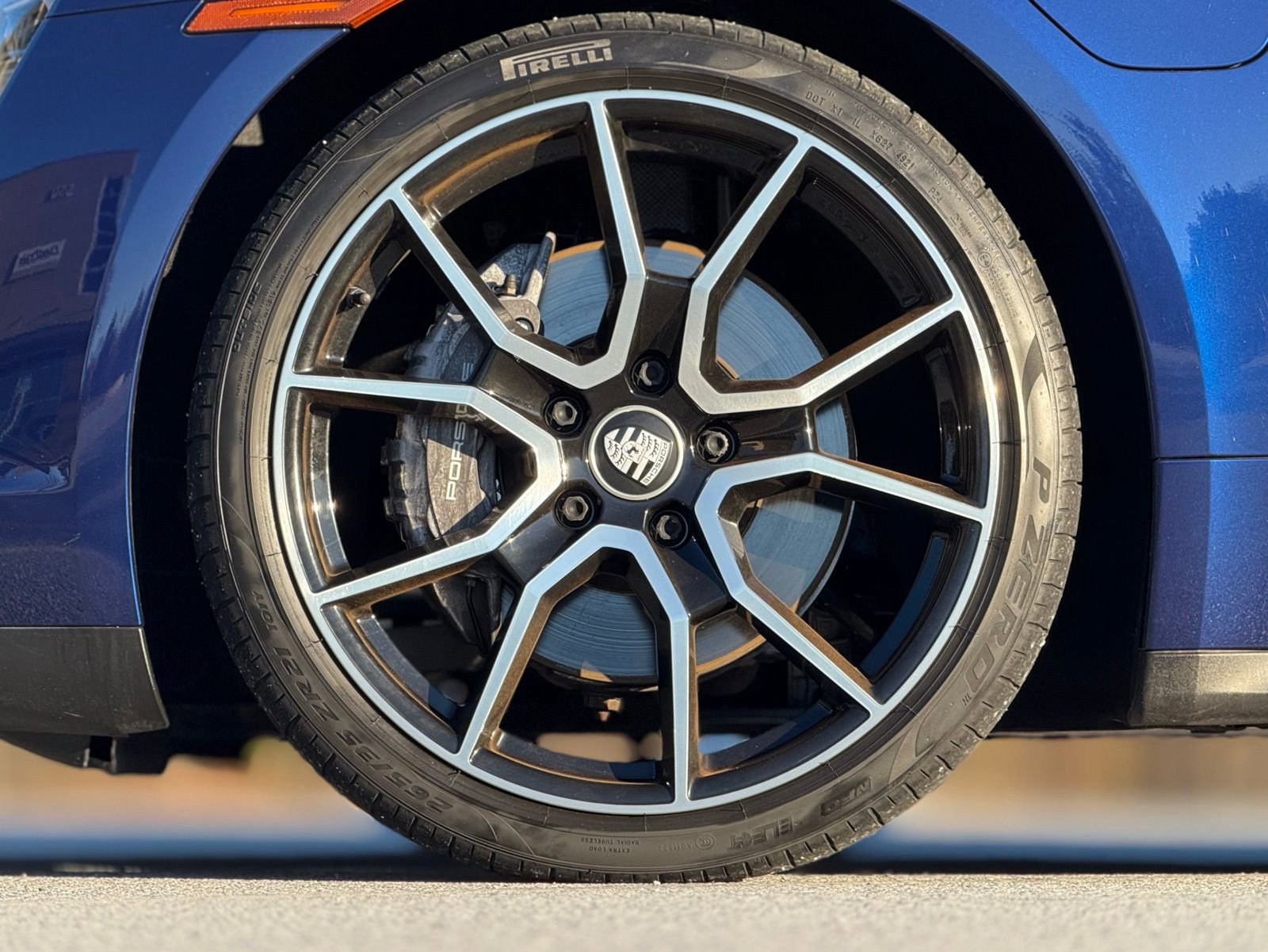 Used 2022 Porsche Taycan Base image 17