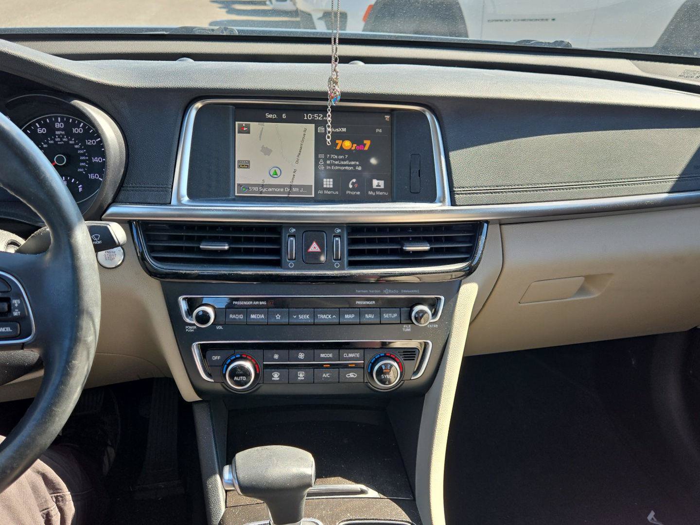 Used 2018 Kia Optima EX w/ Technology Package FWD image 19