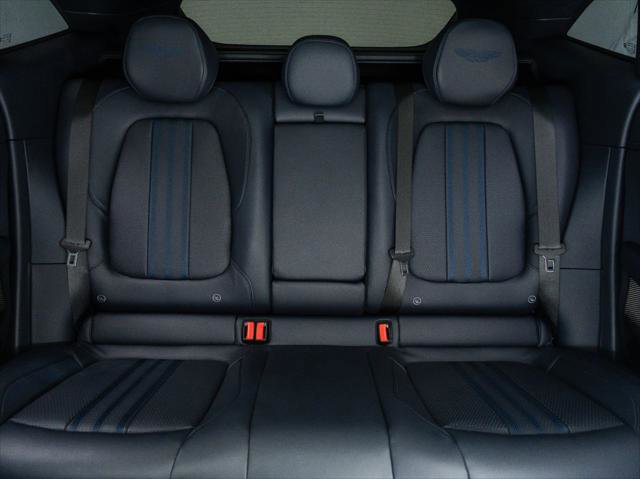 Used 2025 Aston Martin DBX 707 image 27