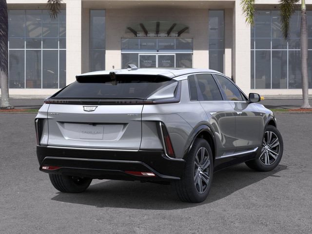 New 2026 Cadillac Lyriq Luxury RWD image 4