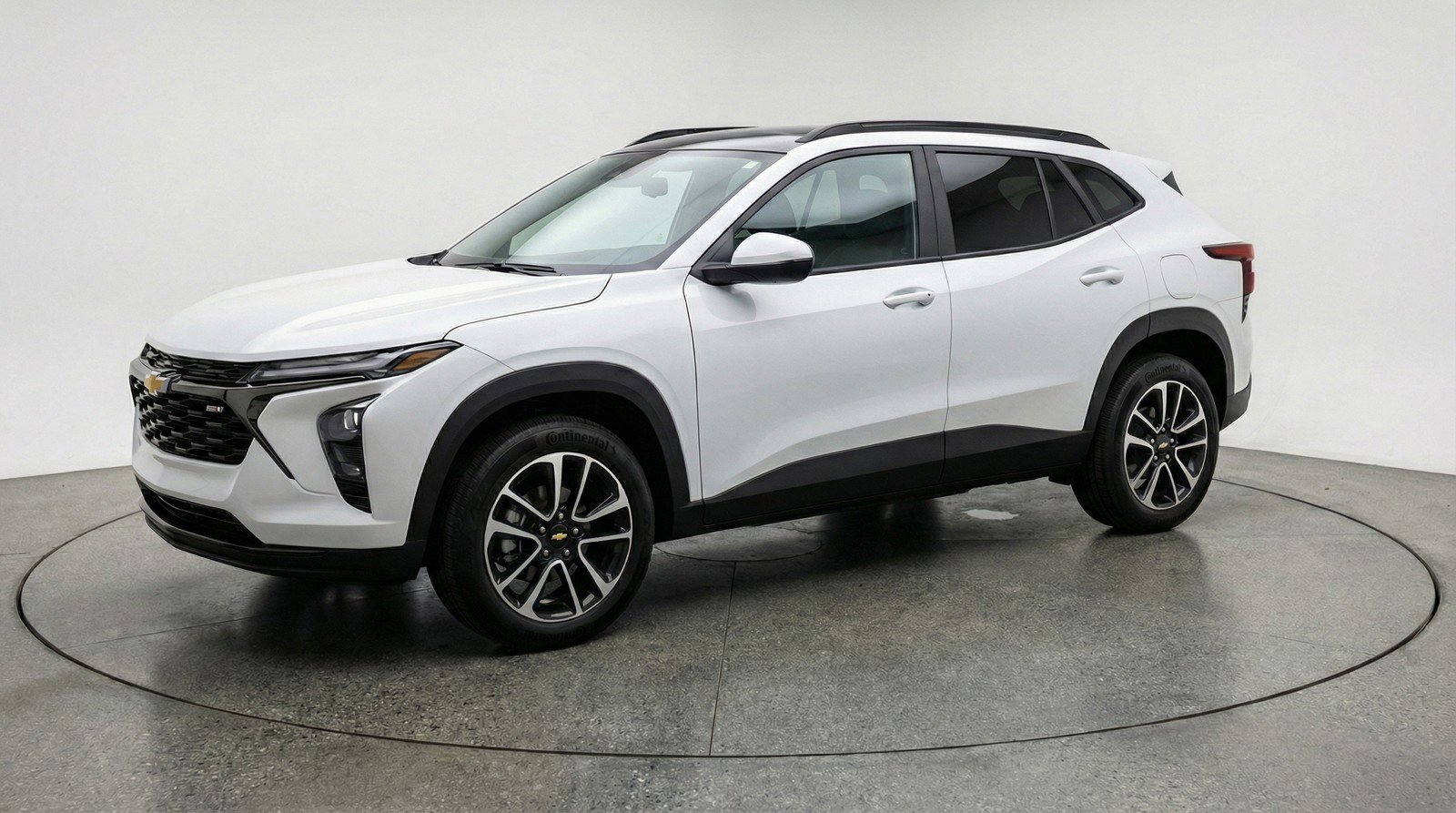 Used 2025 Chevrolet TrailBlazer LT image 3