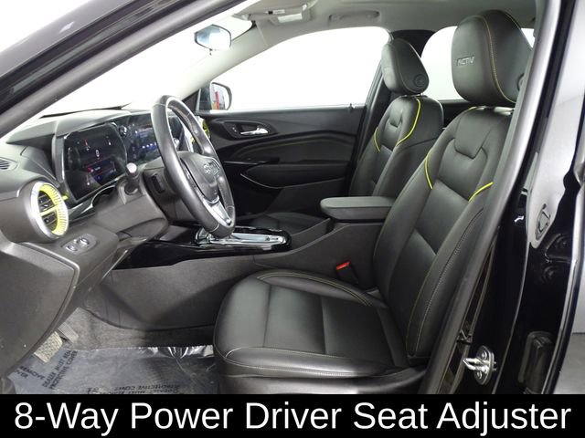 Used 2024 Chevrolet Trax ACTIV w/ Sunroof Package image 11