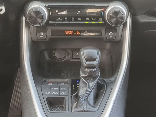 Certified 2020 Toyota RAV4 LE image 19