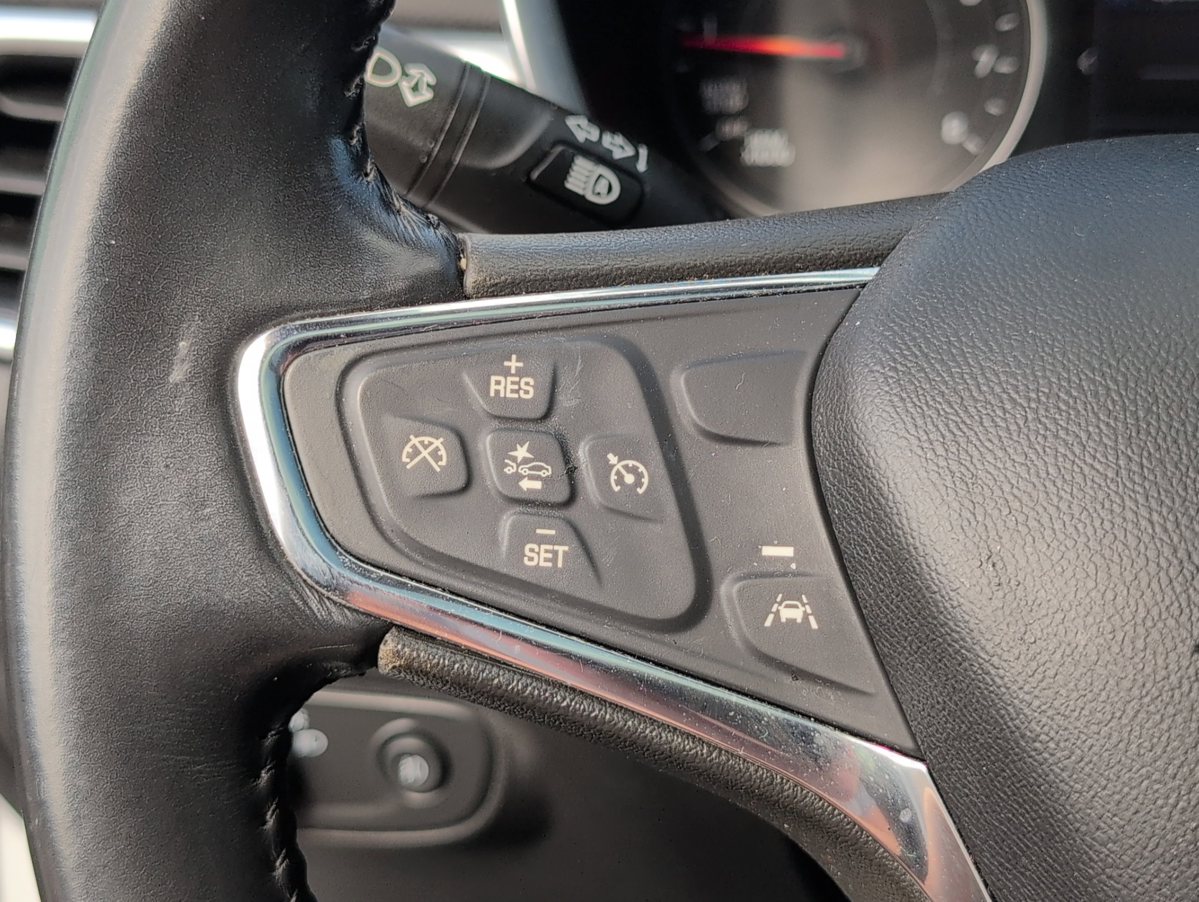 Used 2021 Chevrolet Equinox LT image 27