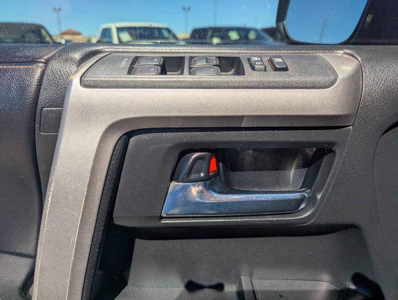 Used 2016 Toyota 4Runner Limited AWD/4WD image 10