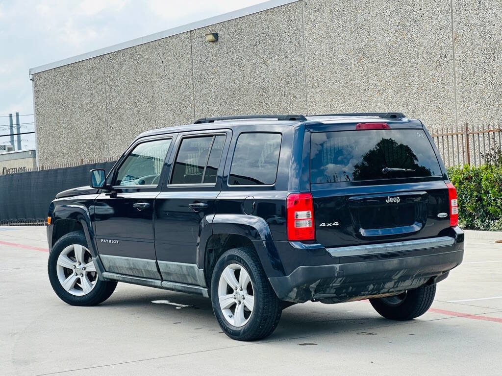 Used 2011 Jeep Patriot Latitude AWD/4WD image 7