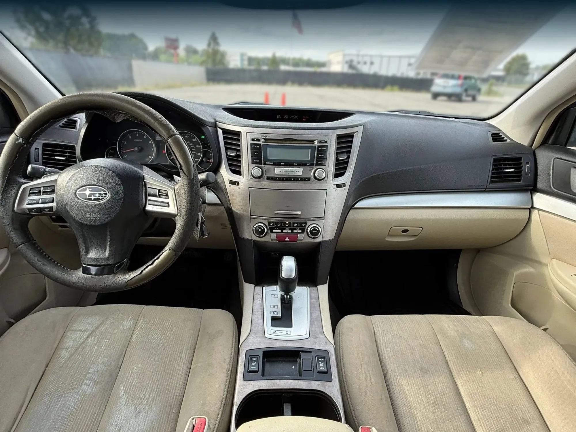 Used 2013 Subaru Outback 2.5i Premium AWD/4WD image 3