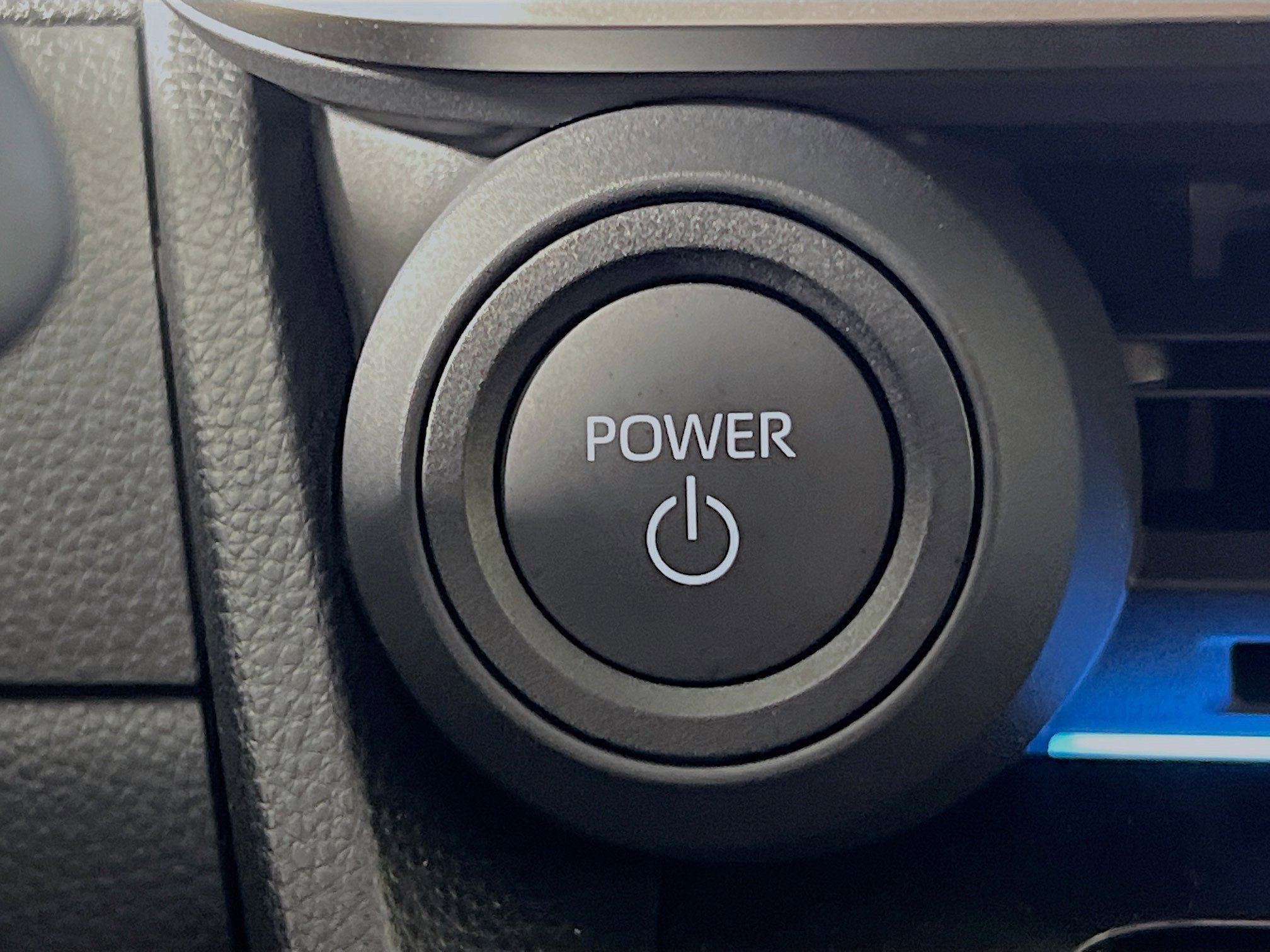 Used 2026 Toyota Prius Plug-In Hybrid image 23