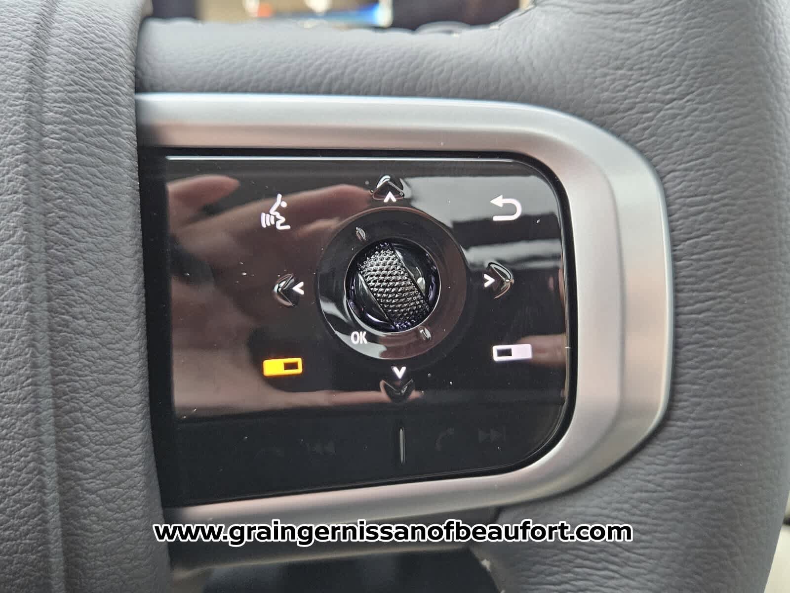 New 2026 Nissan Armada Platinum RWD image 13