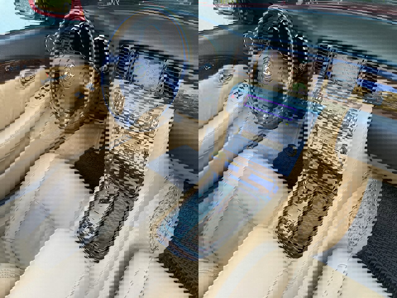 Used 2006 Lexus SC 430 Convertible image 2