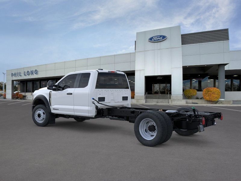 New 2026 Ford F550 4x4 Supercab Super Duty image 4