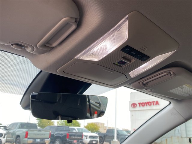 Used 2024 Toyota RAV4 XLE image 31