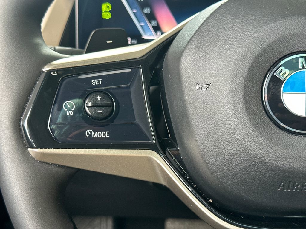 Used 2025 BMW X3 xDrive30i w/ Convenience Package image 4