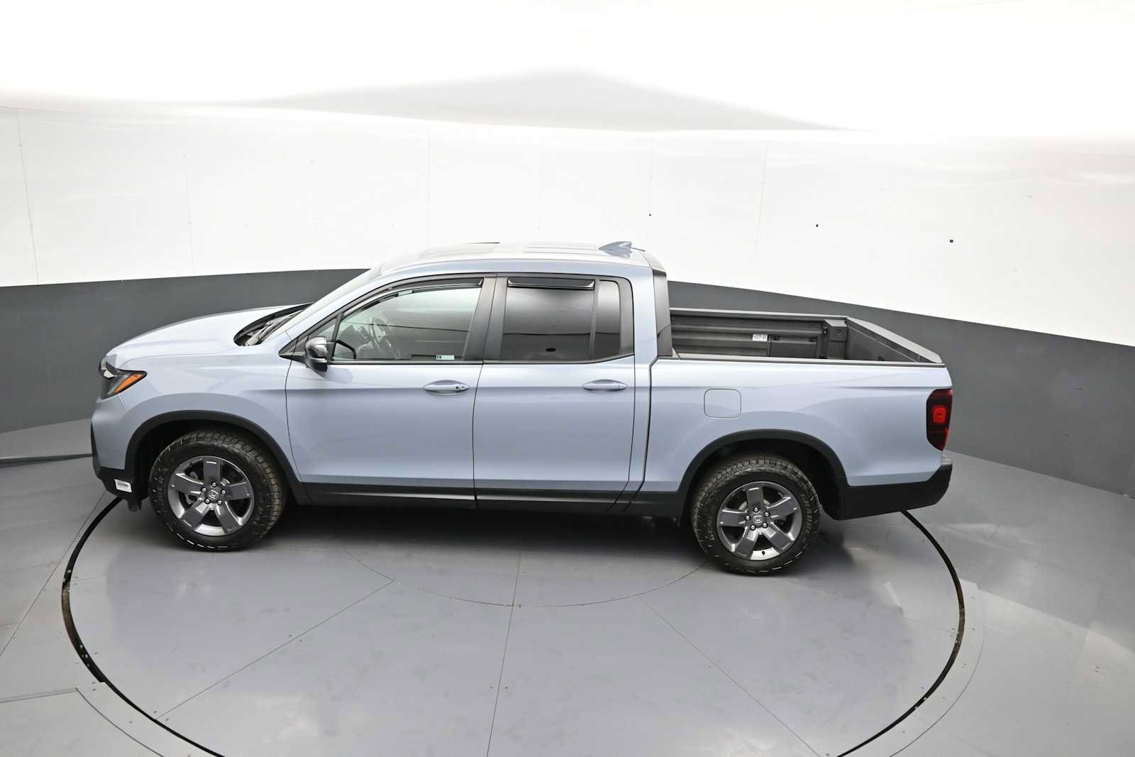 Certified 2024 Honda Ridgeline TrailSport image 41