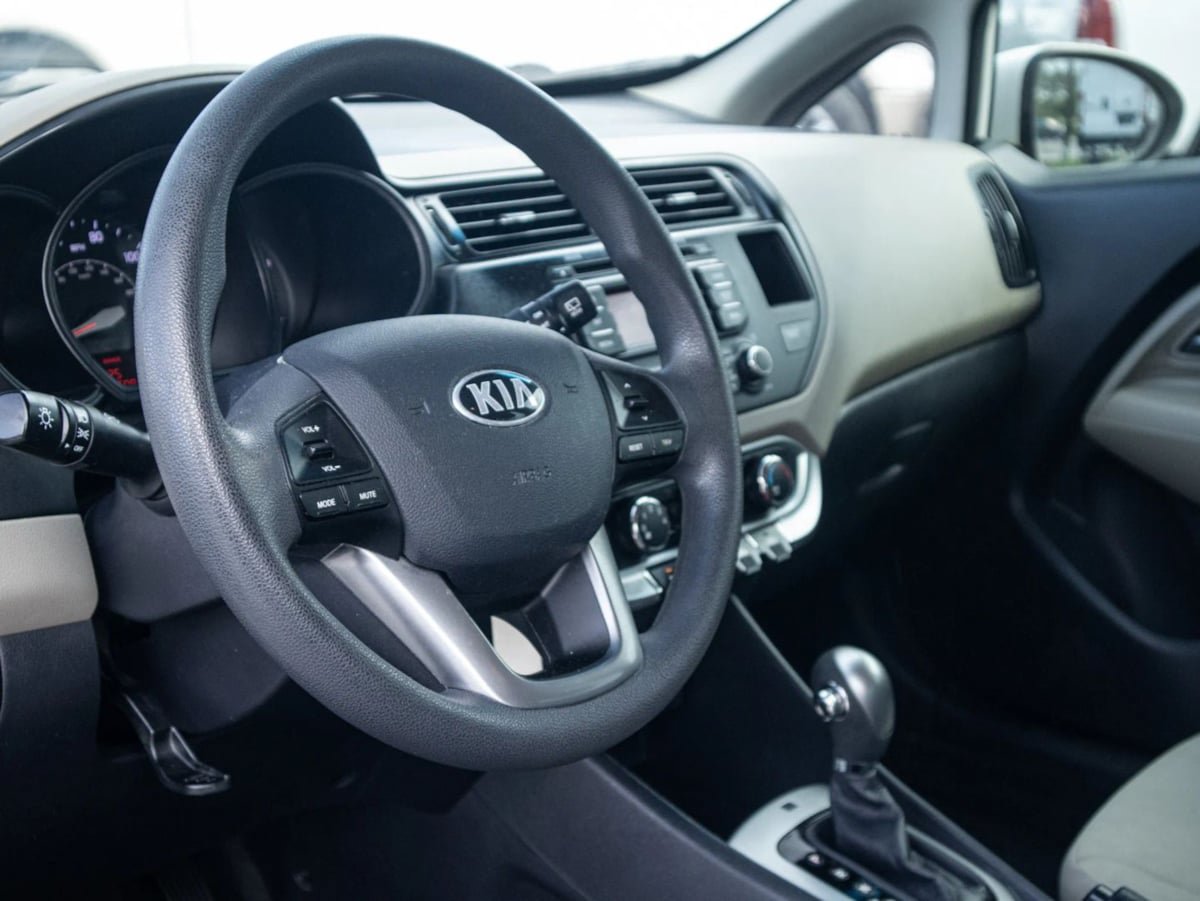 Used 2014 Kia Rio LX w/ Power Package FWD image 28