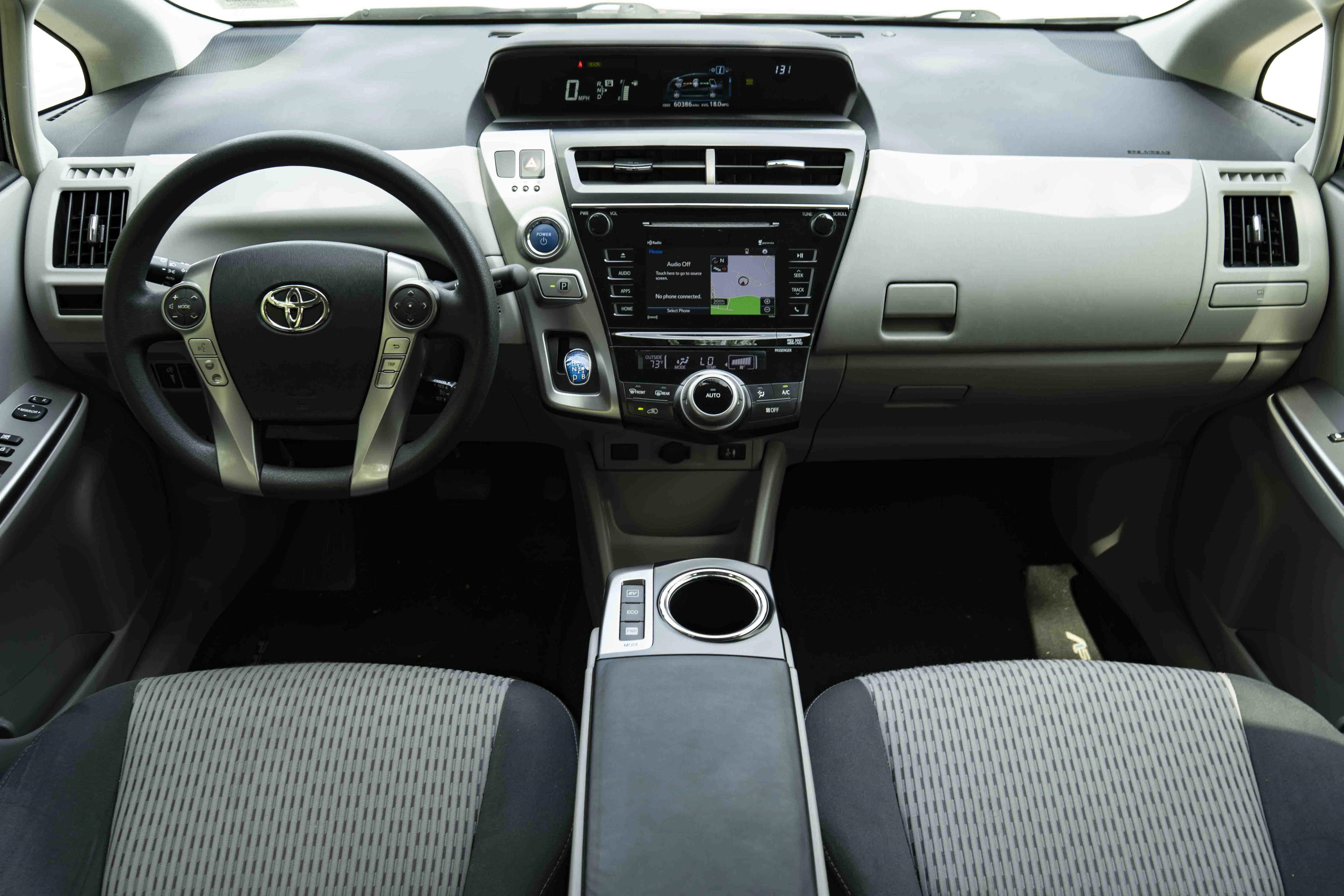 Used 2017 Toyota Prius V Three image 27