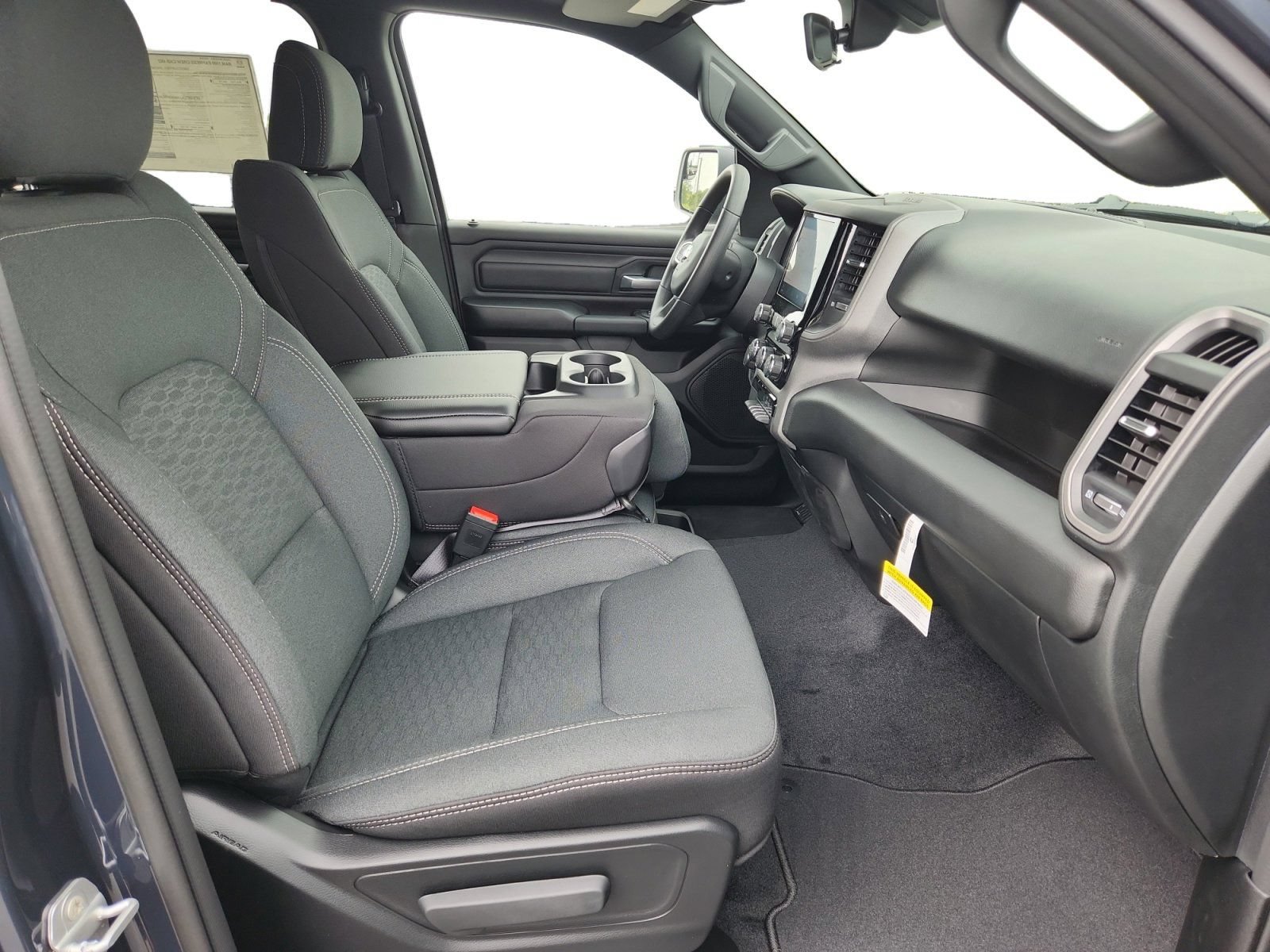 New 2026 RAM 1500 Express RWD image 24