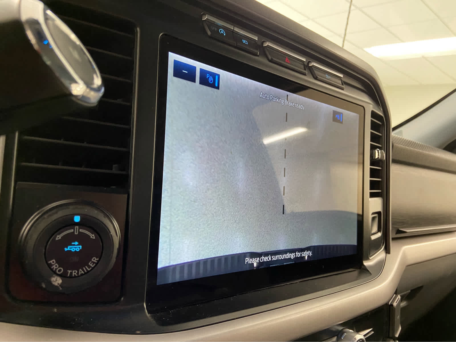 Used 2023 Ford F150 XLT w/ Equipment Group 302A High image 32