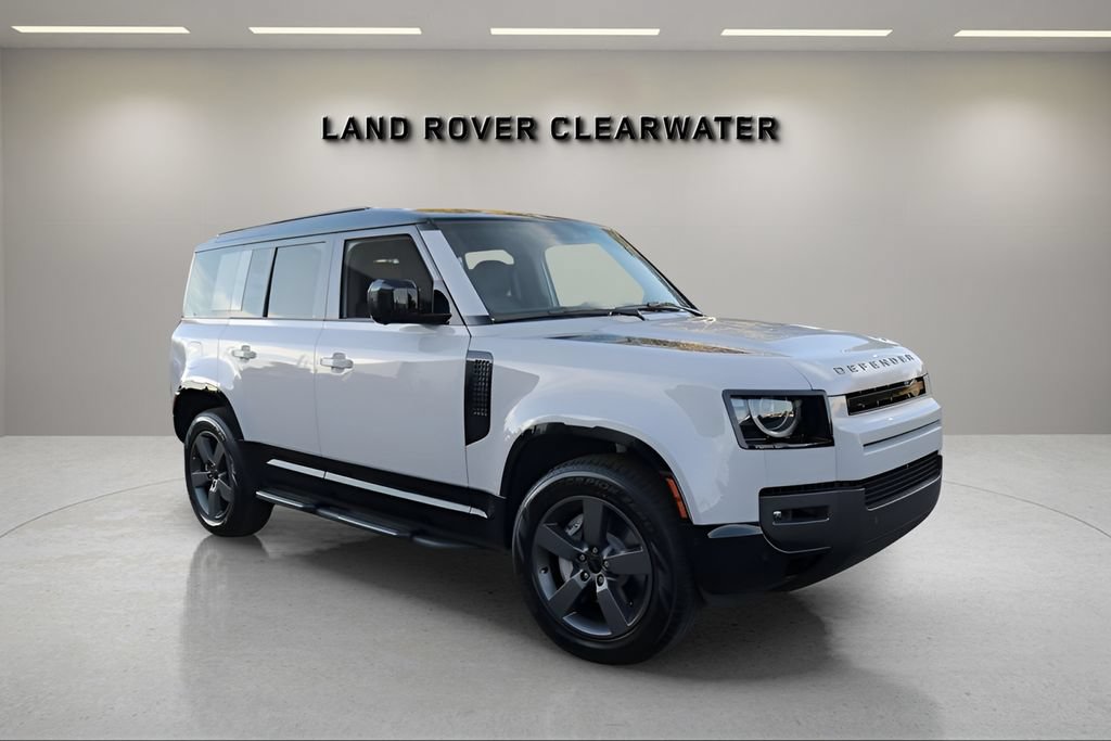 Used 2026 Land Rover Defender 110 X-Dynamic SE AWD/4WD image 7