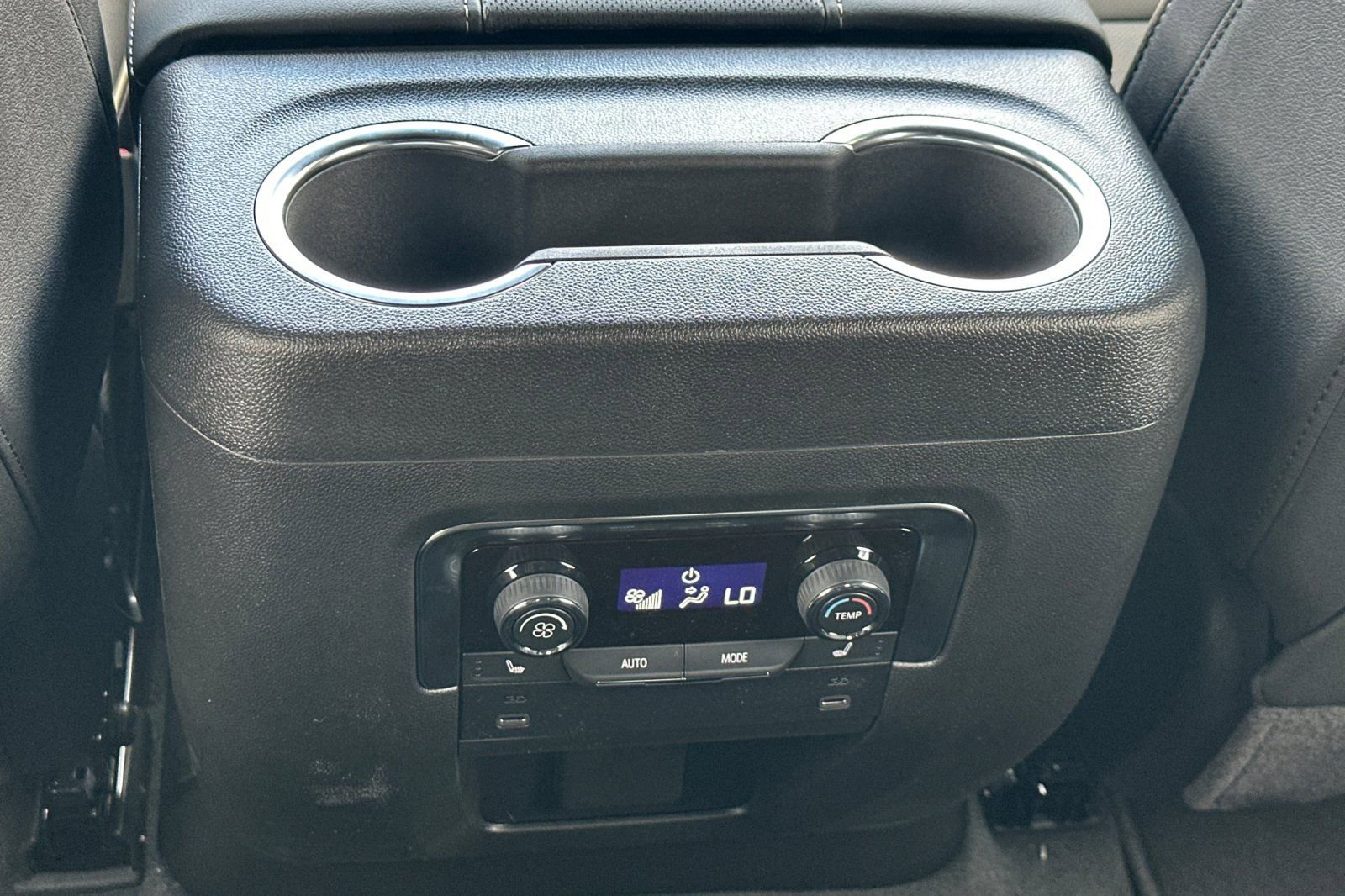 New 2026 Chevrolet Tahoe Premier image 14