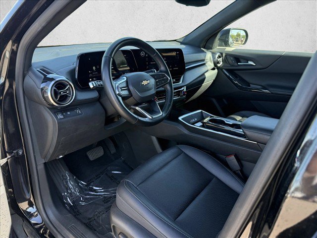 Used 2025 Chevrolet Equinox LT w/ Convenience Package II FWD image 10