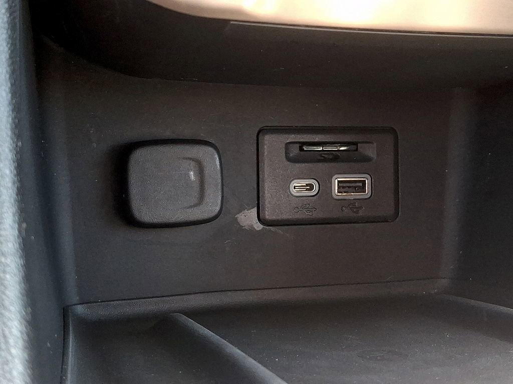 Used 2020 GMC Acadia Denali w/ Trailering Package image 24