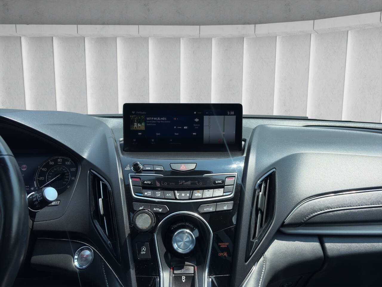 Used 2019 Acura RDX w/ Technology Package AWD/4WD image 16