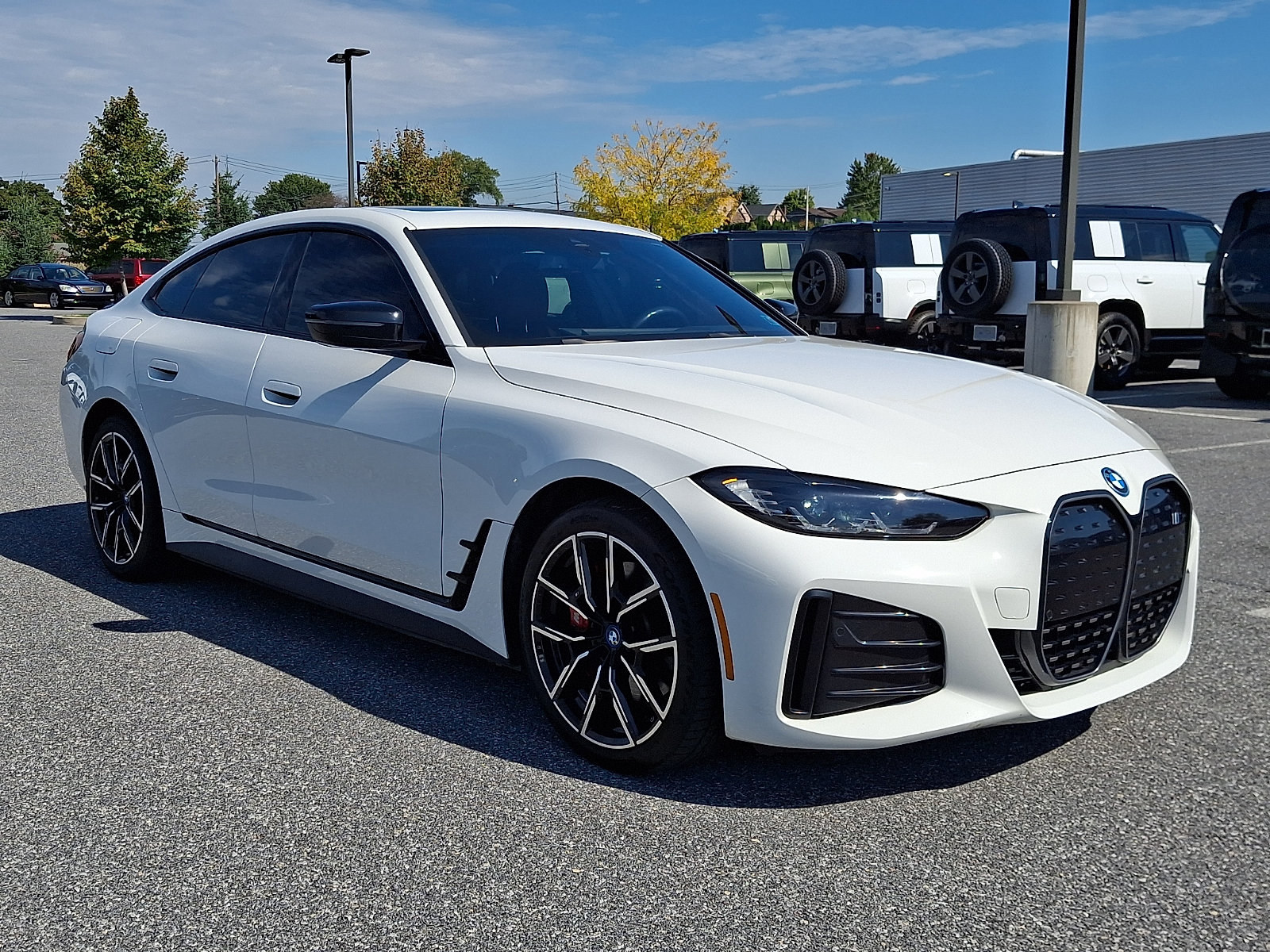 Used 2023 BMW i4 eDrive40 w/ M Sport Package RWD image 6