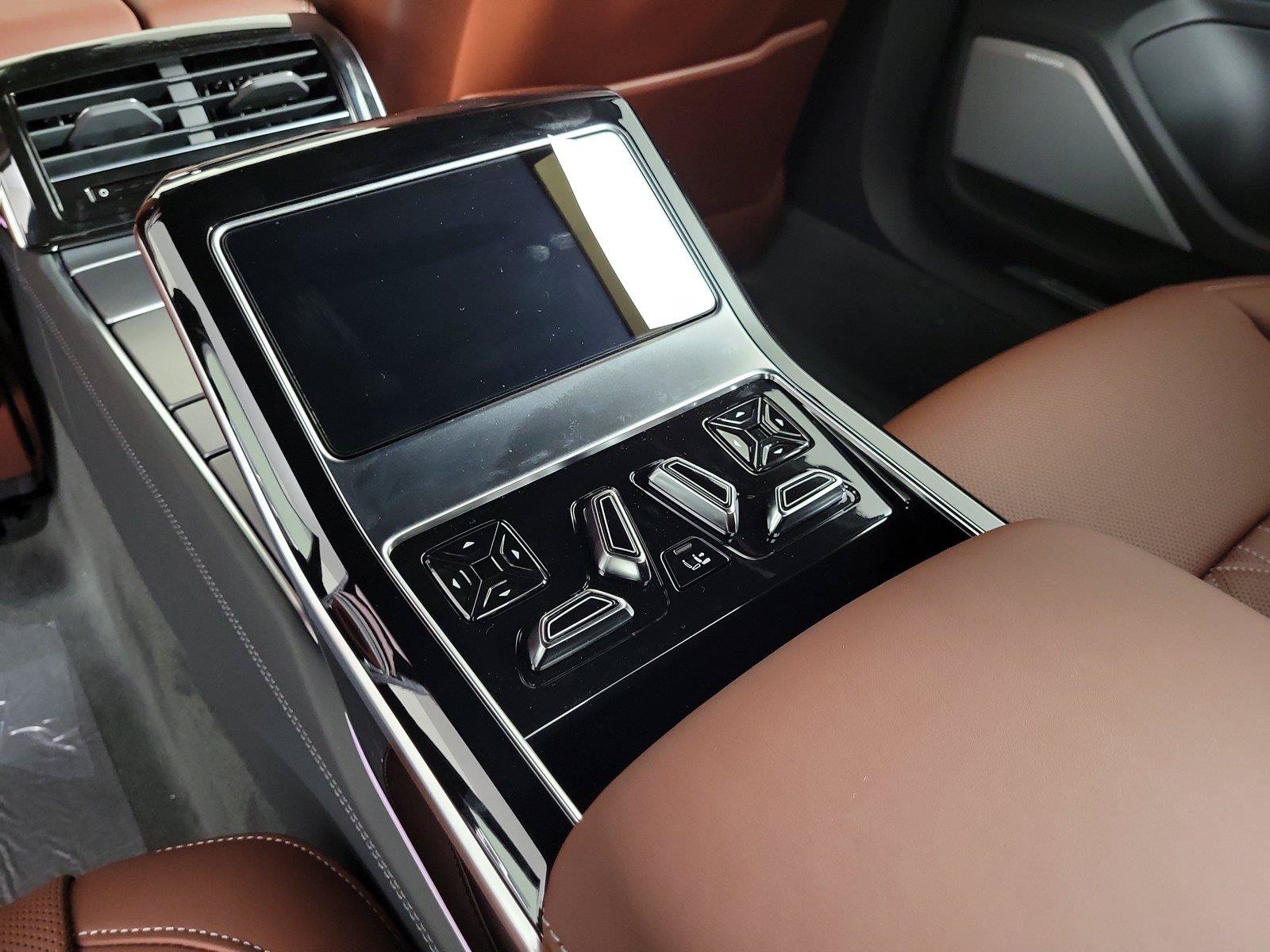 New 2027 Audi S8 AWD/4WD image 16