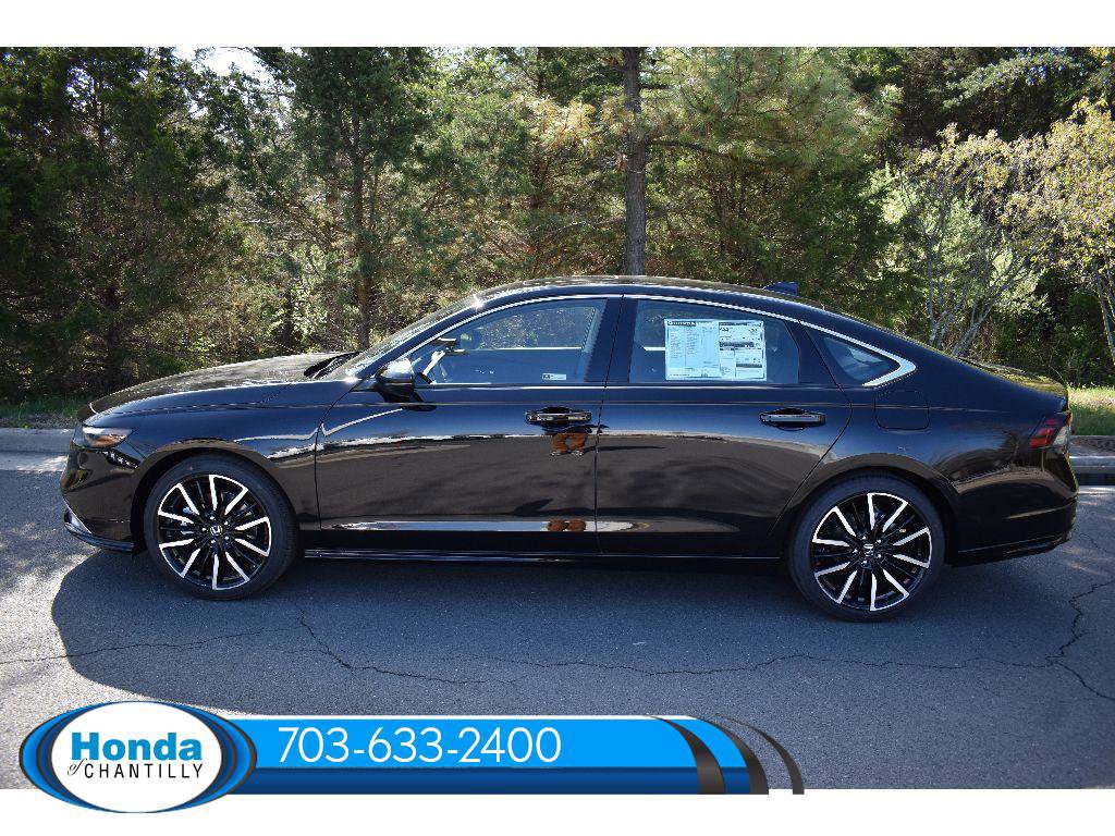 New 2026 Honda Accord Hybrid Touring image 4