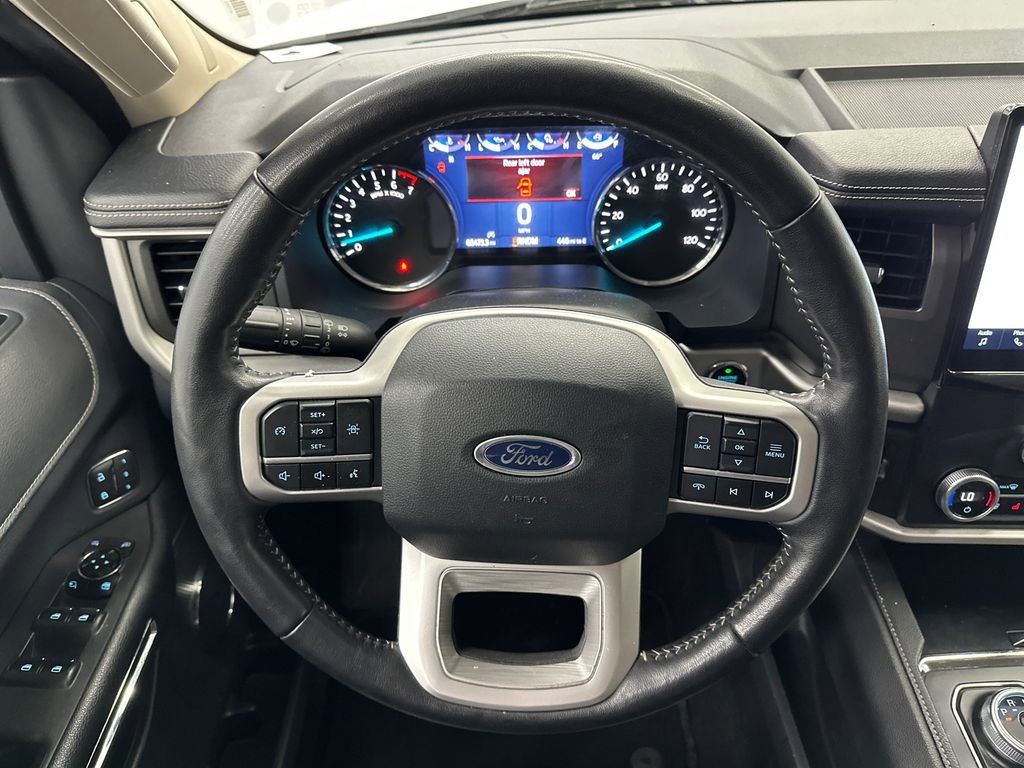 Used 2024 Ford Expedition Max XLT image 27