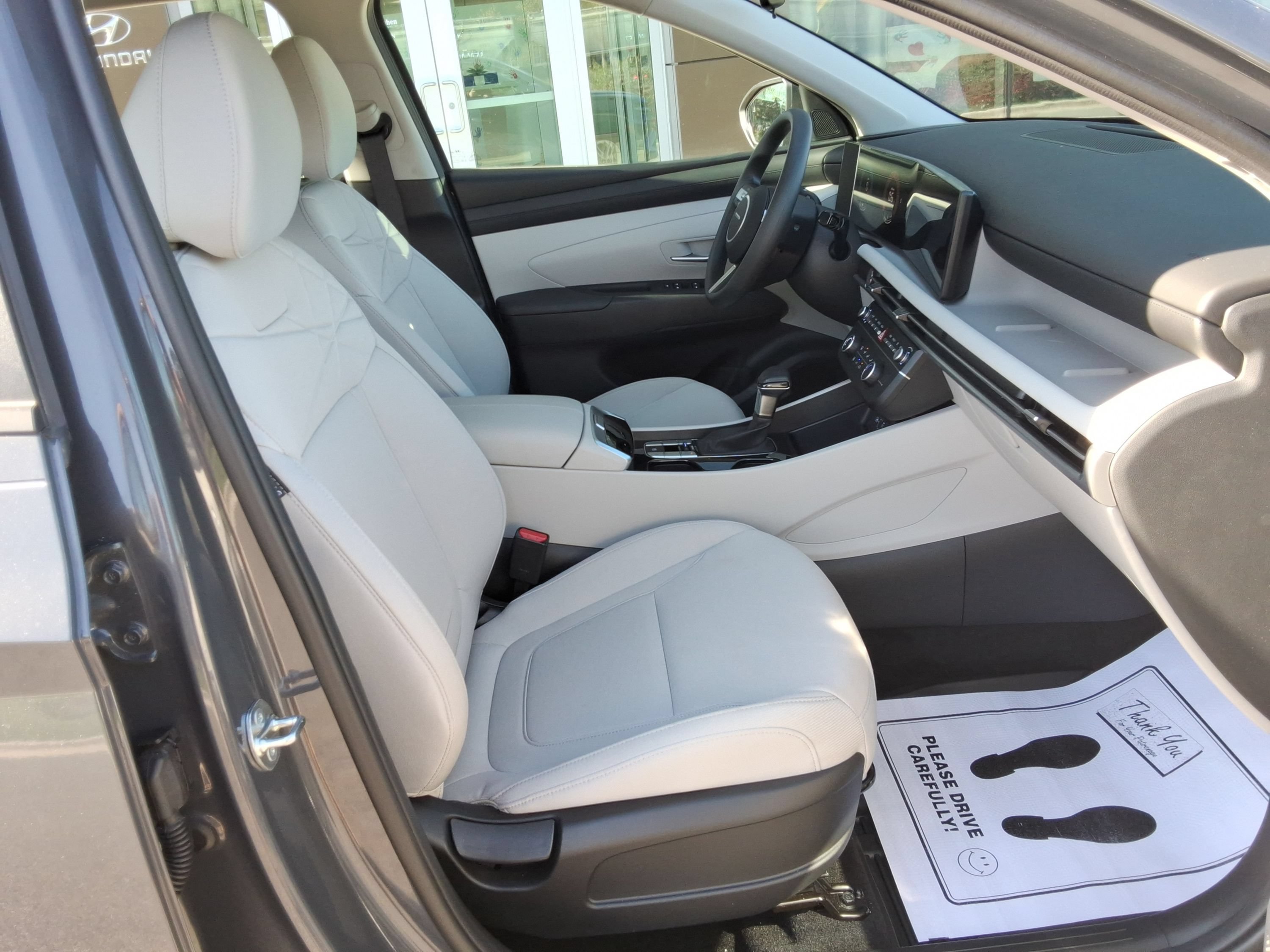 Used 2026 Hyundai Tucson SE AWD/4WD image 31