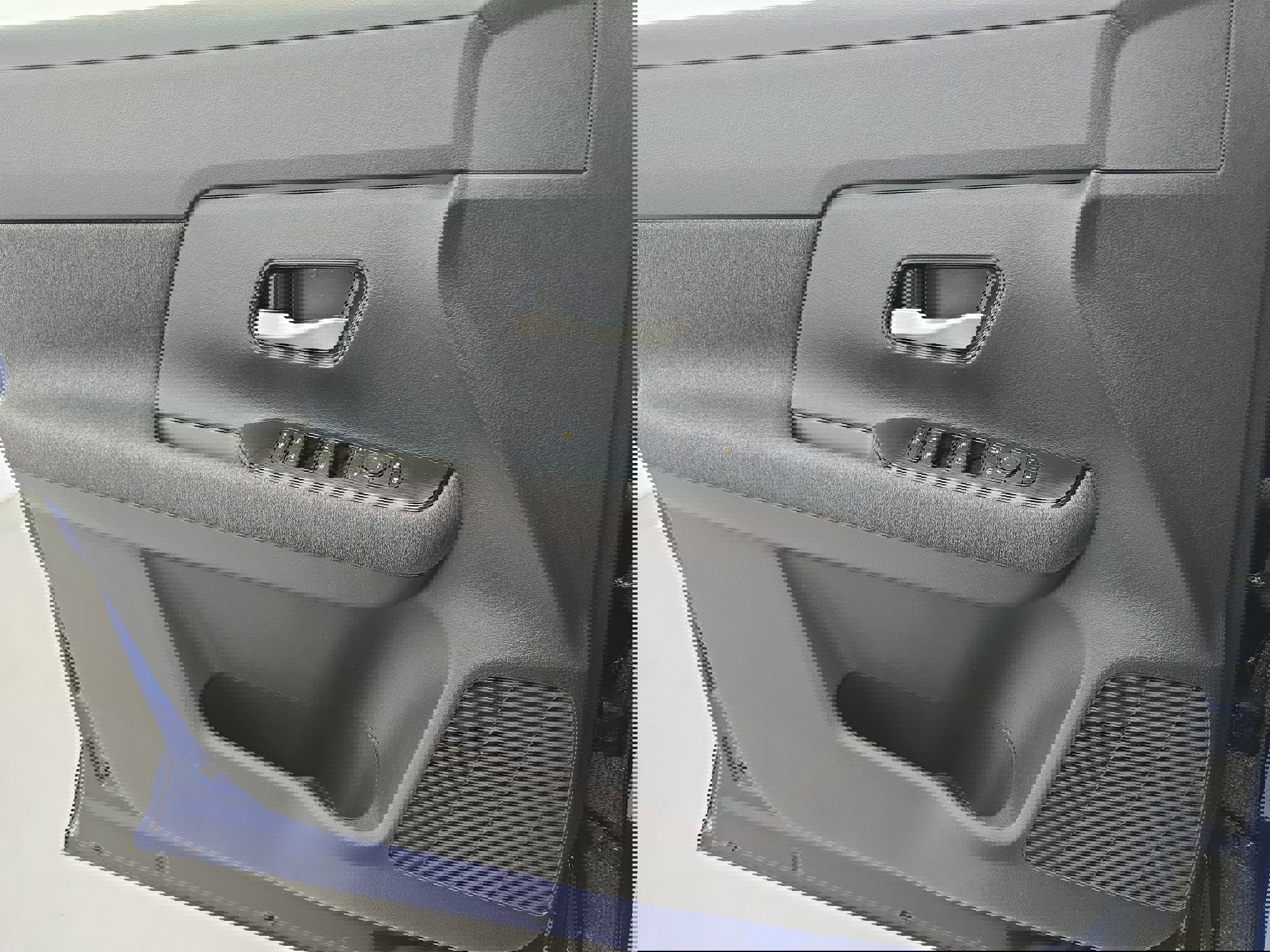 Certified 2025 Nissan Kicks SV image 25