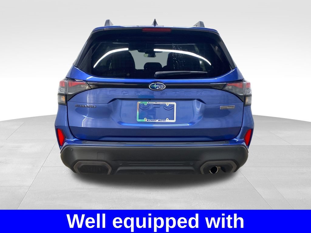Certified 2025 Subaru Forester Limited AWD/4WD image 3