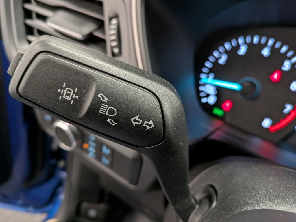 Used 2022 Ford Escape SE w/ Convenience Package image 19