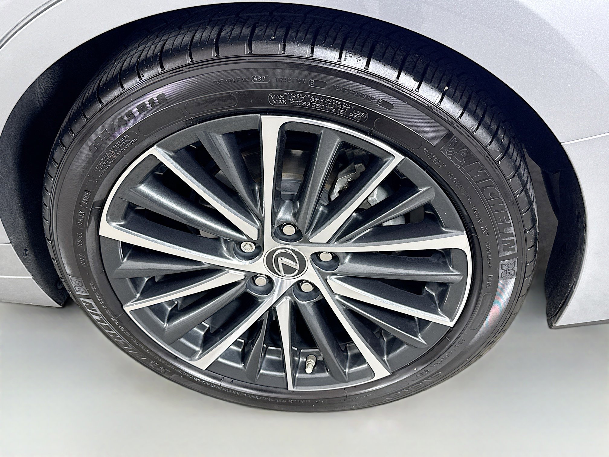 Certified 2022 Lexus ES 350 w/ Premium Package image 29