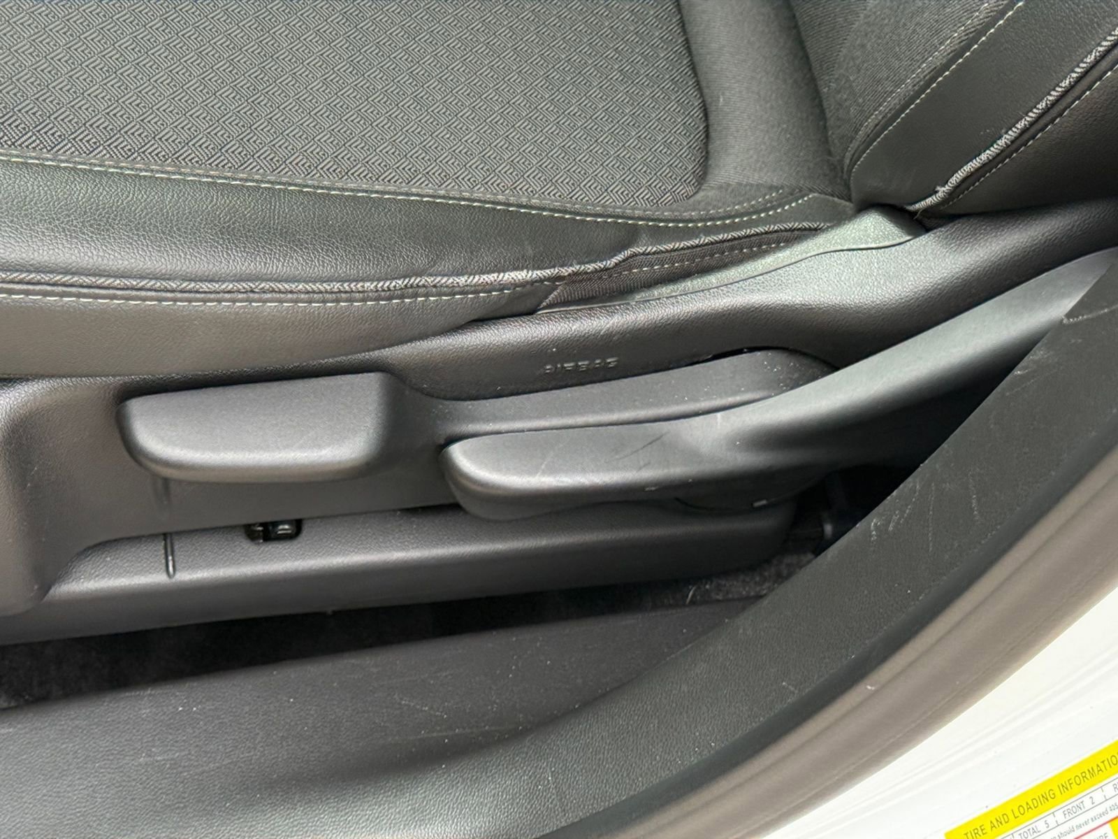 Used 2025 Buick Encore GX Preferred FWD image 22