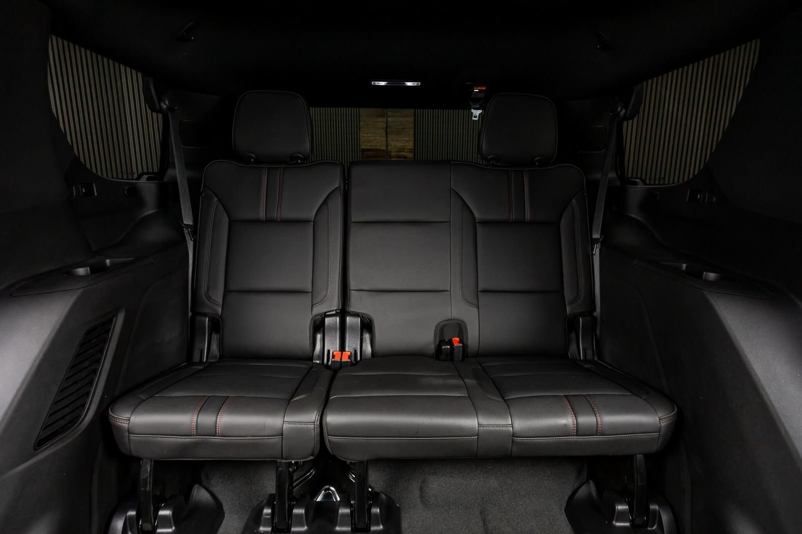 Used 2024 Chevrolet Tahoe RST w/ Luxury Package AWD/4WD image 36