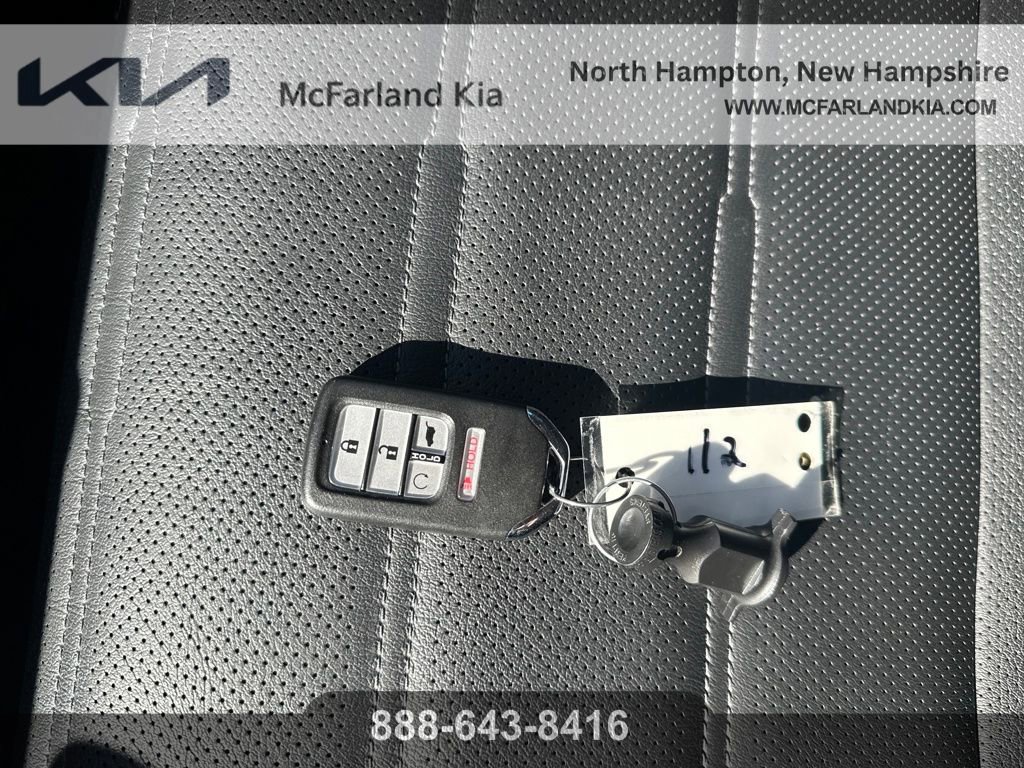 Used 2022 Honda CR-V Touring image 31