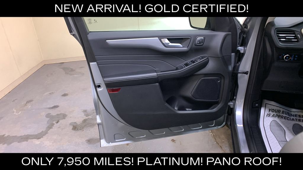 Certified 2023 Ford Escape Platinum AWD/4WD image 27