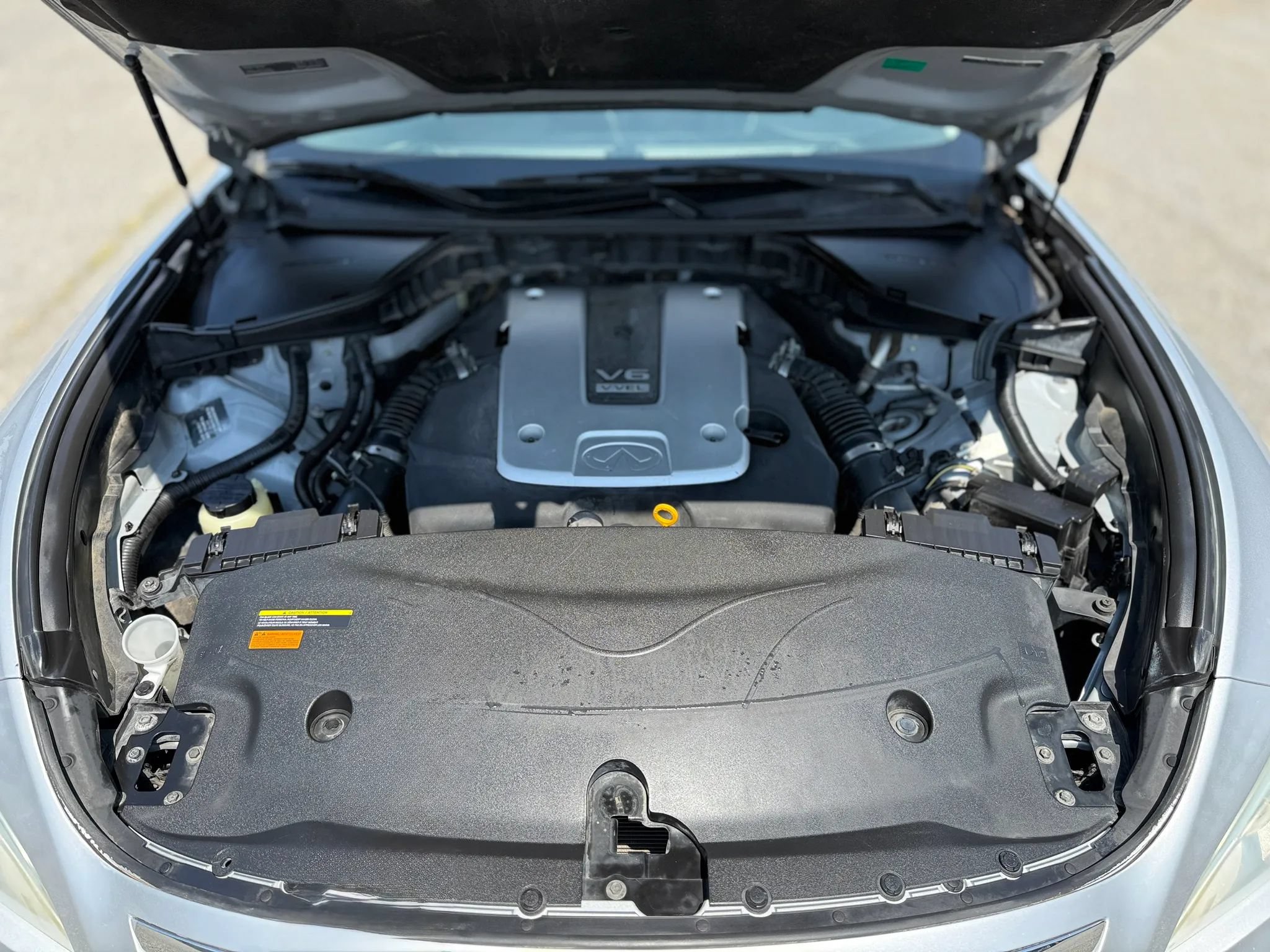 Used 2011 INFINITI M37 w/ Deluxe Touring Pkg RWD image 30